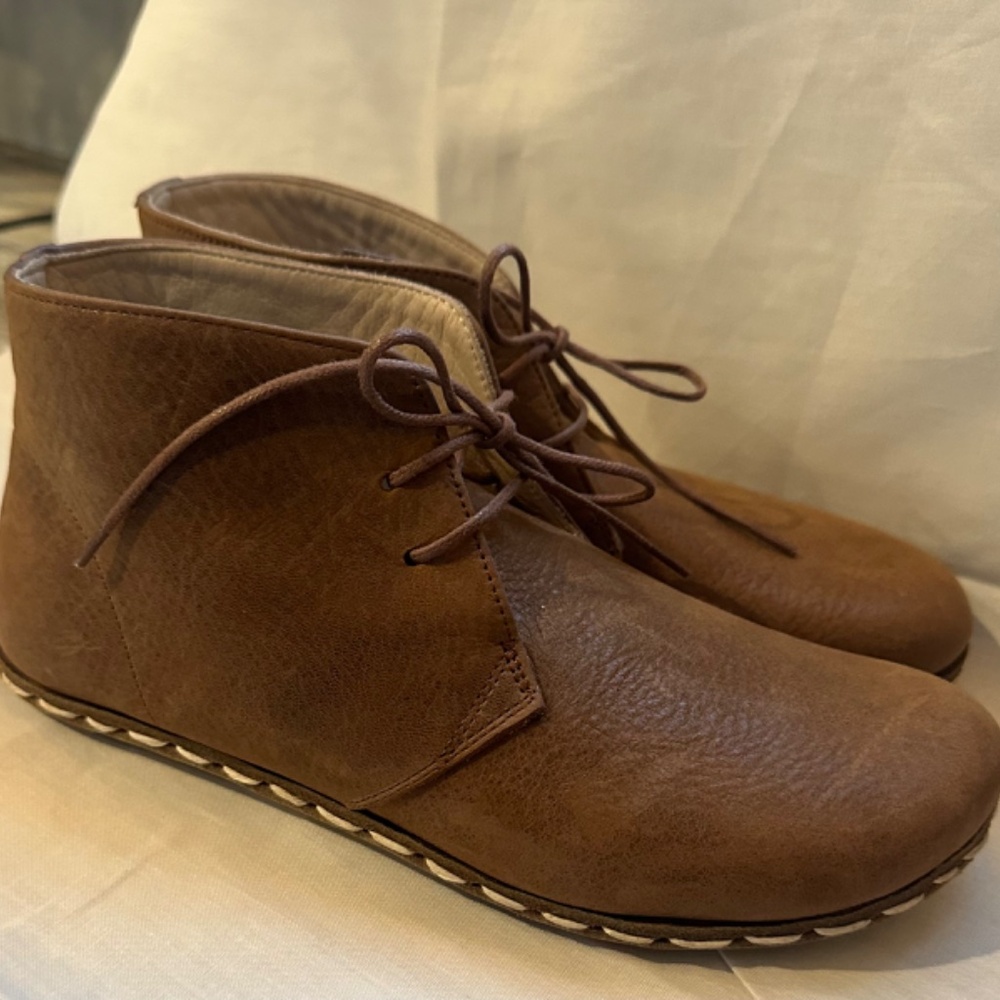 Shoes - Picture 3 of 7